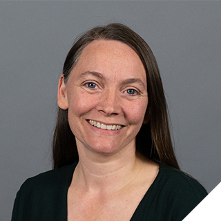 Dr. Caroline Paskell 